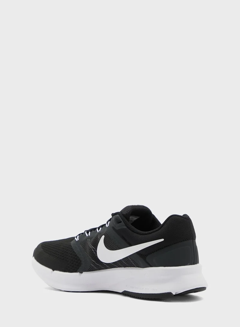 Nike Run Swift 3