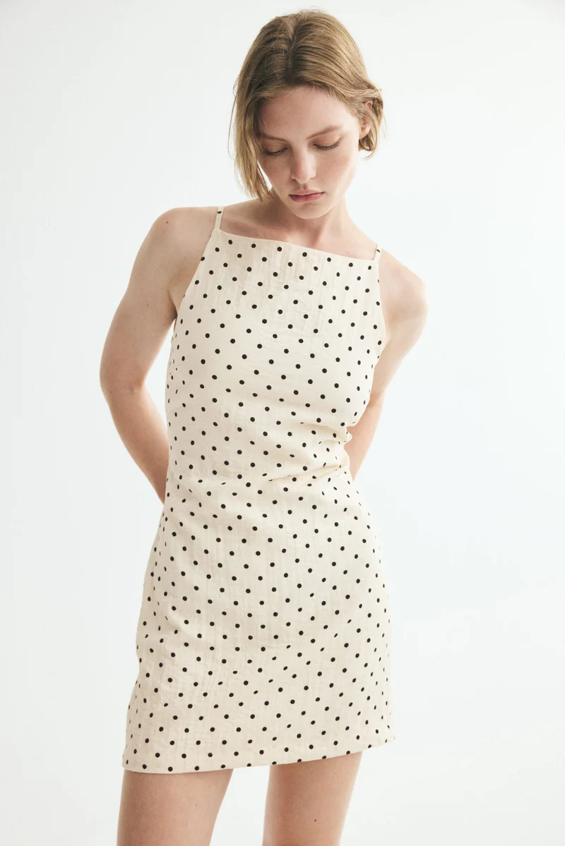 Sleeveless crêpe dress