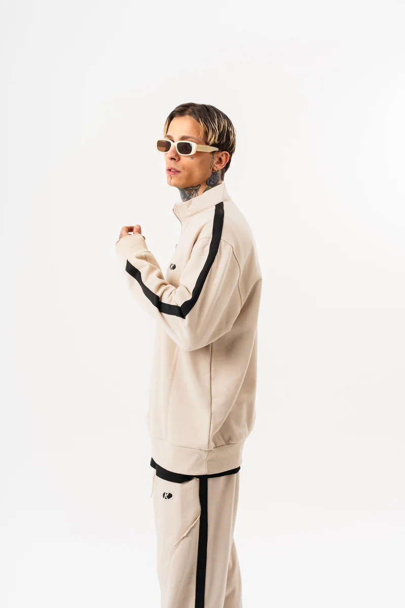 RESPIRE Men's Rough Stitch Detail Half-Zip Diagonel Sweatshirt Beige