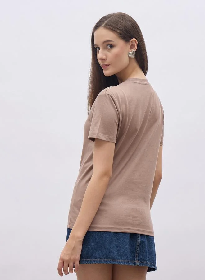 Styli Styli Women Brown Slogan Embroidered Short Sleeve Regular Fit T-Shirt