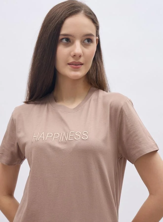 Styli Styli Women Brown Slogan Embroidered Short Sleeve Regular Fit T-Shirt