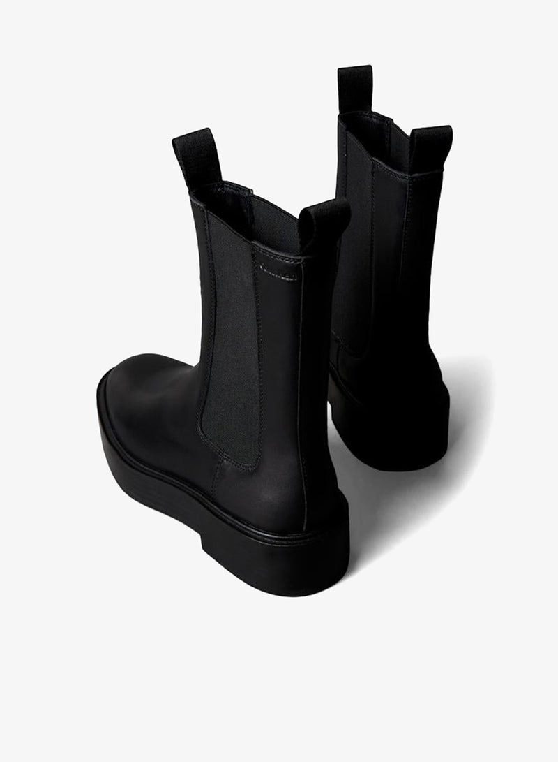 Calvin Klein Jeans Leather Stacked Heel Chelsea Boots - Image 4