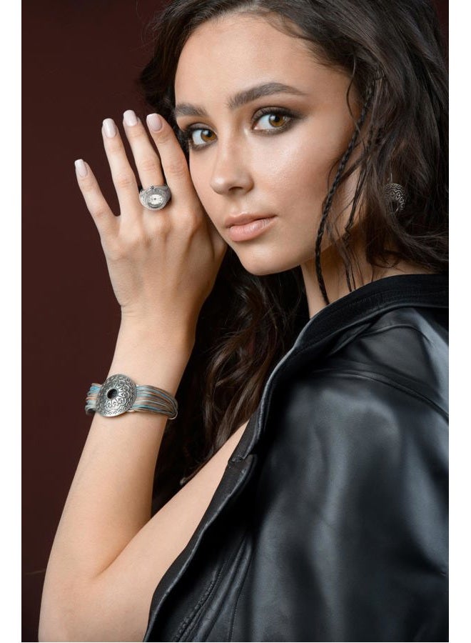 Jessica Simpson Women's Silver Adjustable Ring Watch – Crystal Bezel, Quartz Analog Mini Dial, Stretch Band Fashion Jewelry Accessory - Image 2