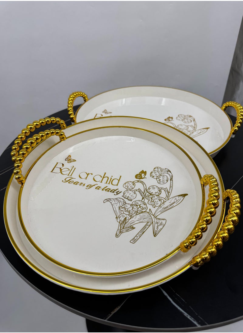 Living - A set of three-piece circular serving trays with an elegant wavy design, sugar/gold - Image 1