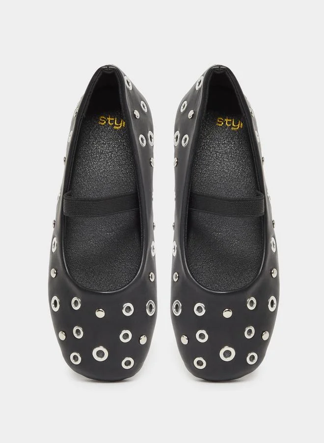 Styli Styli Embellished Slip-on Ballerinas