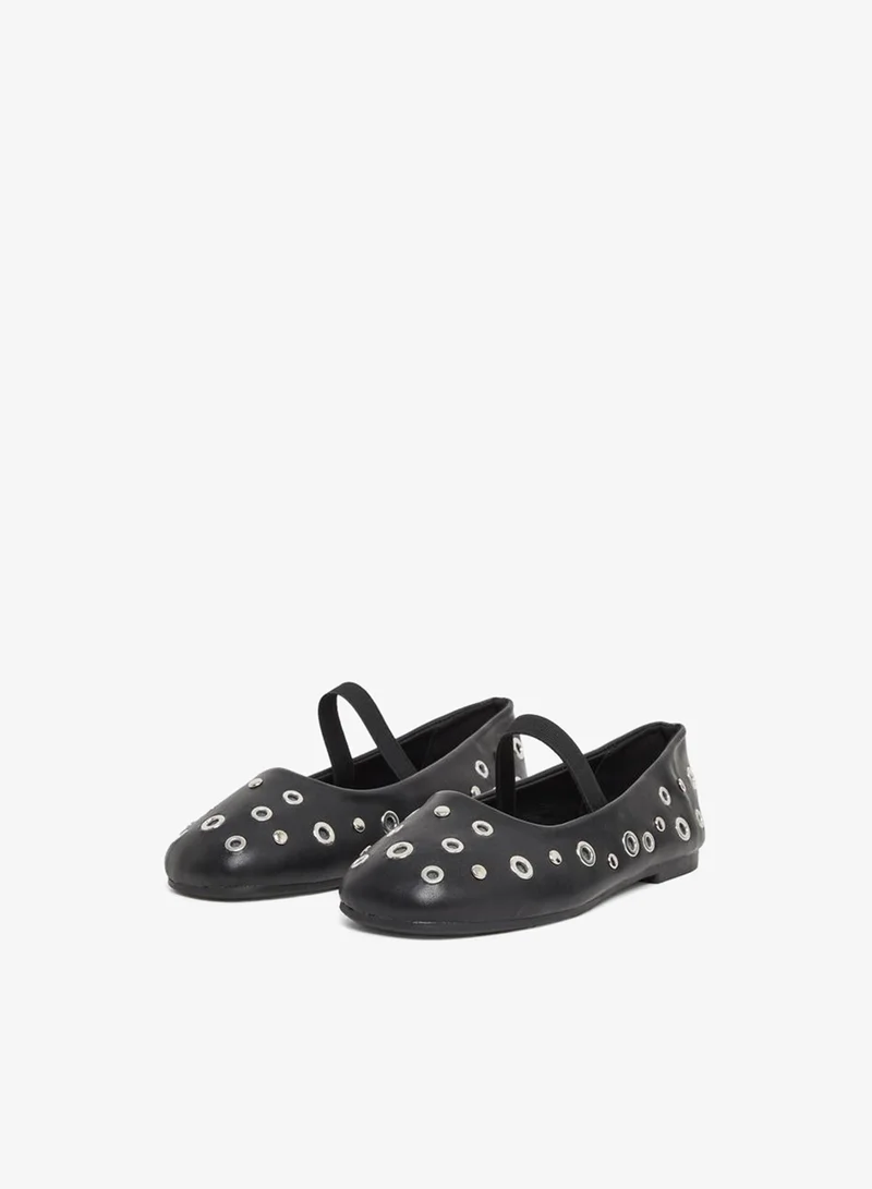 Styli Styli Embellished Slip-on Ballerinas