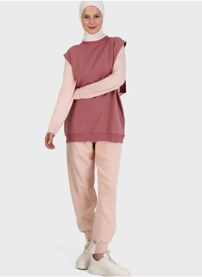 Refka by modanisa Round Neck Sweatshirt