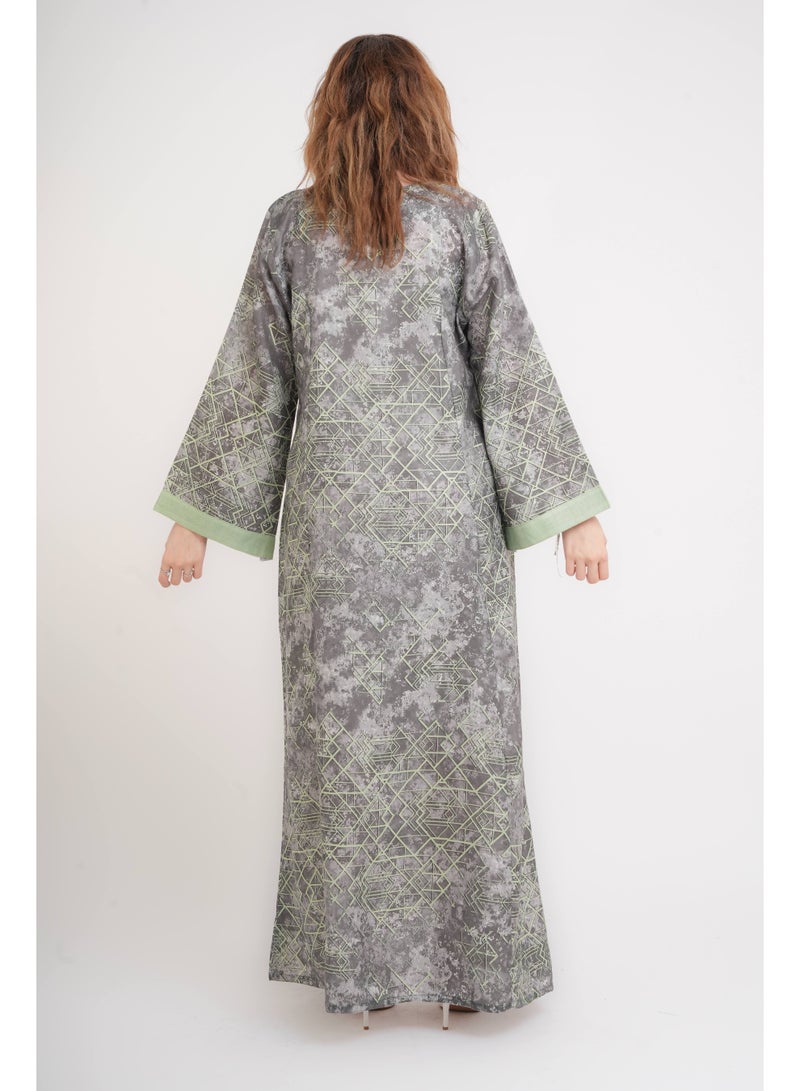 اكسا جلابية أنيقة بياقة بنقوش  خضراء - Image 4