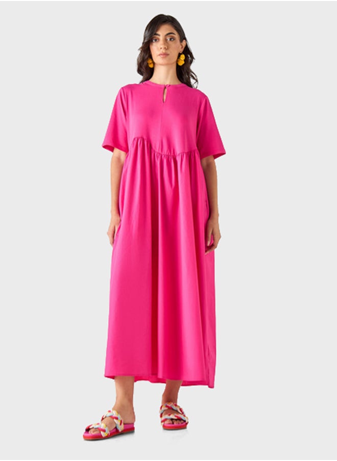 Iconic - Key Hole Neck Pocket Detail Dress - Image 1