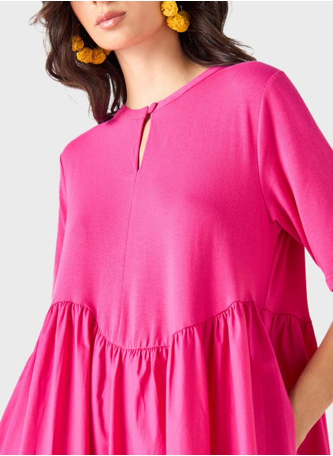 Iconic - Key Hole Neck Pocket Detail Dress - Image 1