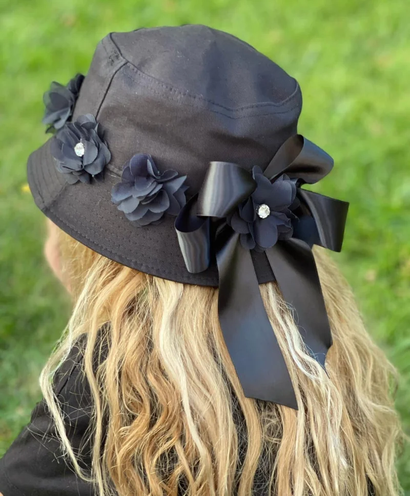 Queen Aksesuar Queen Accessory Luxury Special Design Stoned Flower Ribbon Adult Youth Baguette Bucket Hat Black