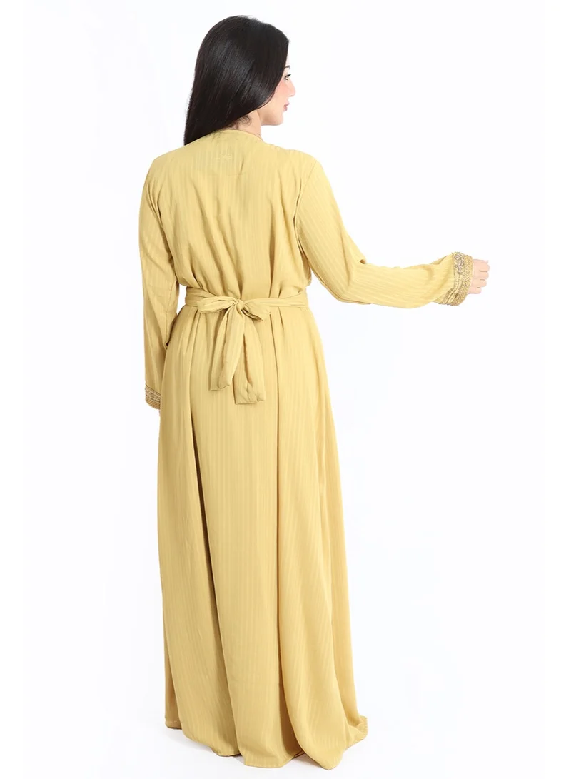 اكسا قفطان مشغول باليد فخم IKW1090 اصفر