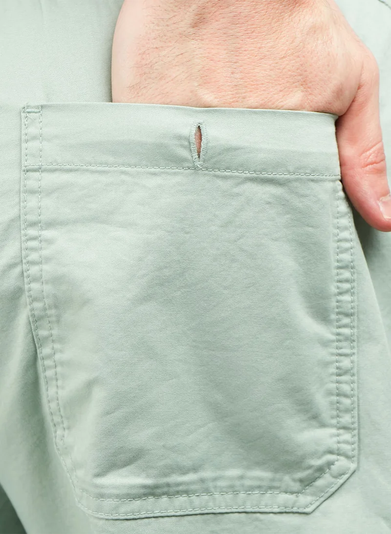 GIORDANO  Men's Cotton Twill Bermuda Shorts: Slim Fit, Elastic Waist, Ultimate Comfort for Men | Best Price UAE