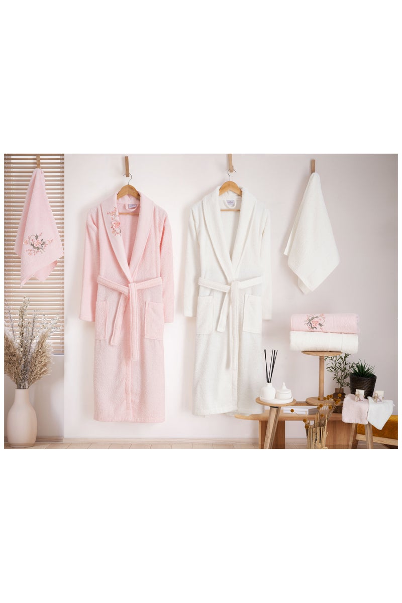 نورباك مجموعة هدايا فاخرة للأزواج من 10 قطع مناشف حمام/يد وأردية حمام من القطن التركي بنسبة 100%، أردية حمام عائلية فاخرة معطرة لحفلات الزفاف، مجموعة هدايا للمتزوجين حديثًا باللون الوردي الفاتح/العاجي - Image 2