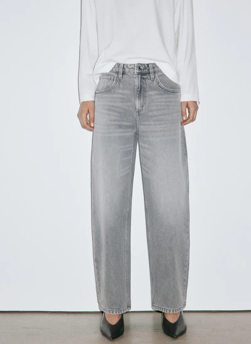 High-Rise Balloon Jeans