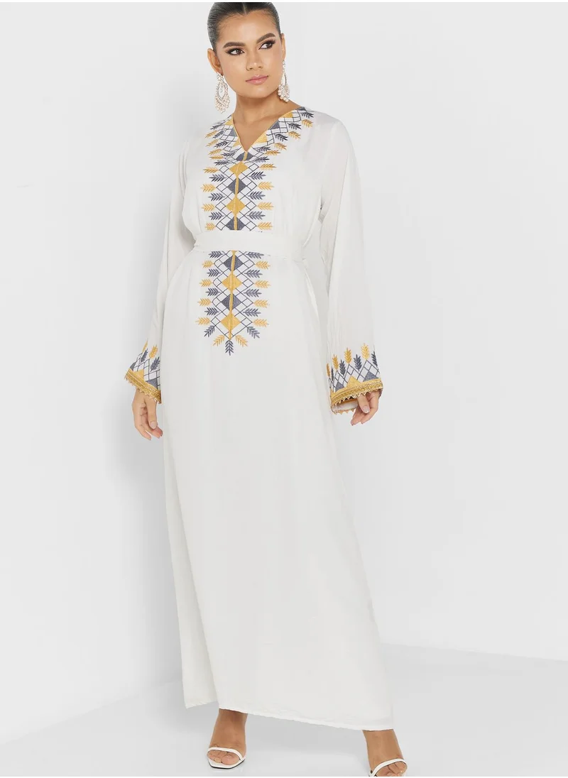 hayas closet V-Neck Embroidered Jalabiya