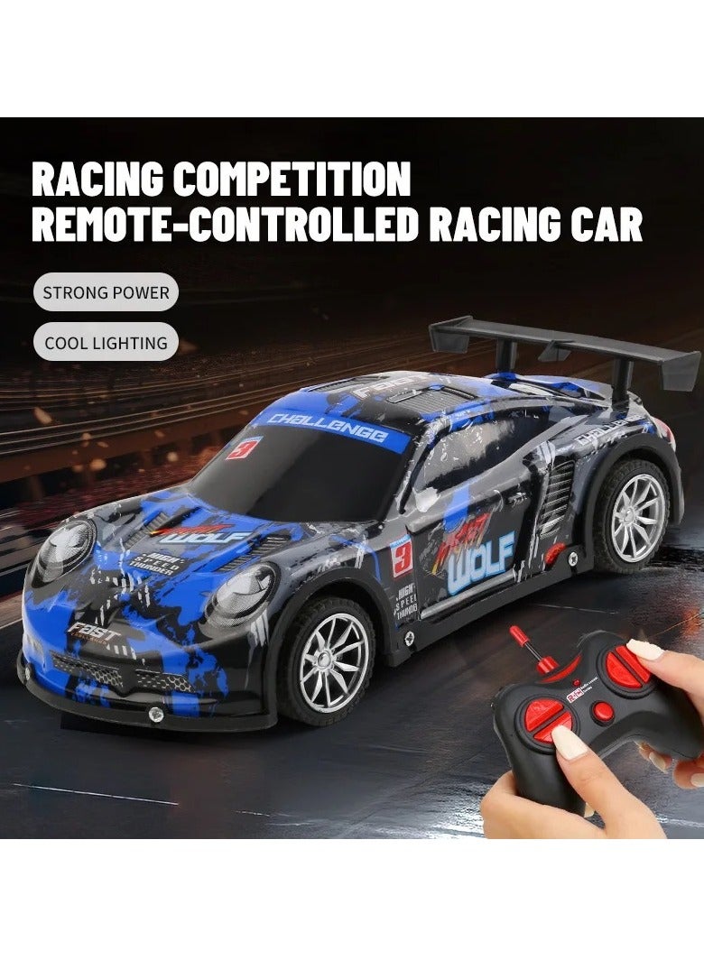 Toyland سيارة سباق قابلة لإعادة الشحن تعمل بالتحكم عن بعد بمقياس 1:24 و4WD ومزودة بإضاءة ديناميكية للأطفال - Image 2