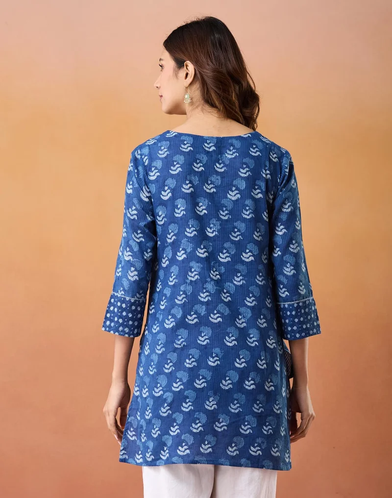 Fabindia  Cotton Slim Fit Dabu Printed Short Kurta for Women | Best Price UAE