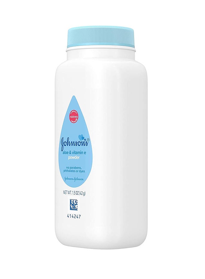 Johnson's Aloe Vitamin E Powder 1.5 oz Pack, Pure Cornstarch, - Image 3