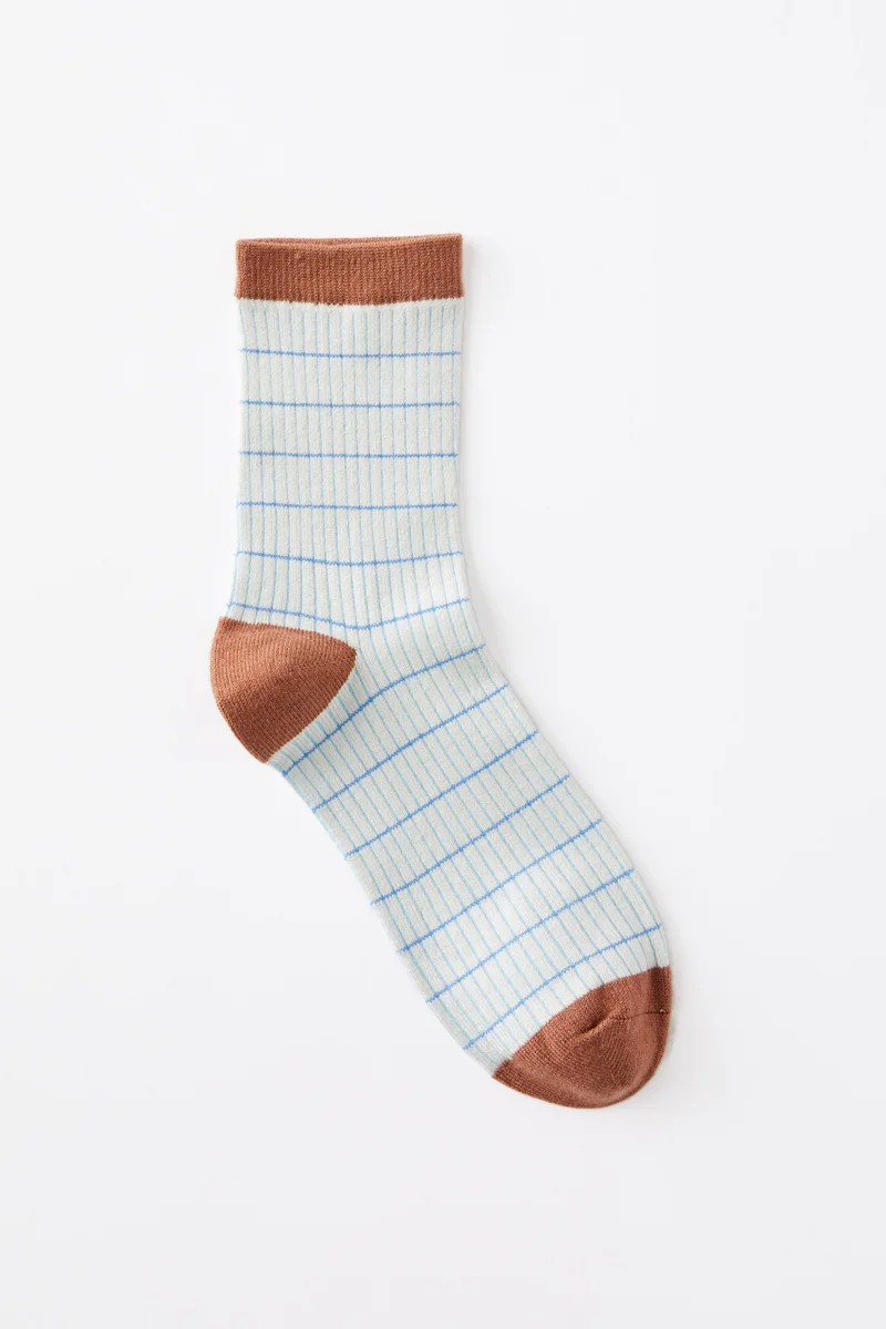 روبي جوارب برقبة بنقش شبكي