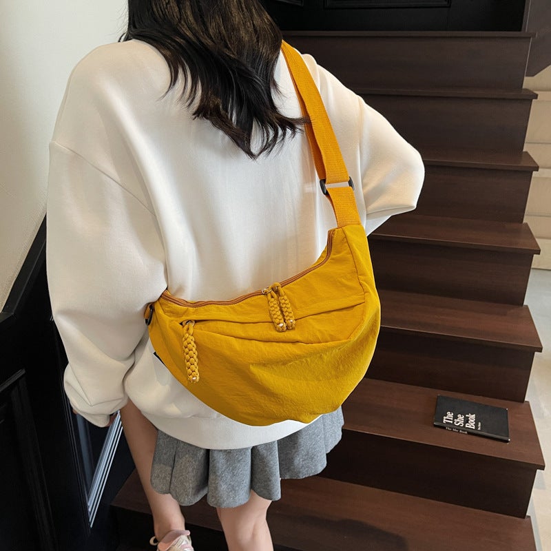 Japanese-Style Crossbody Canvas Bag For Women Large-Capacity Shoulder Dumpling Bag Niche Design Commuter Bag Versatile - Image 4