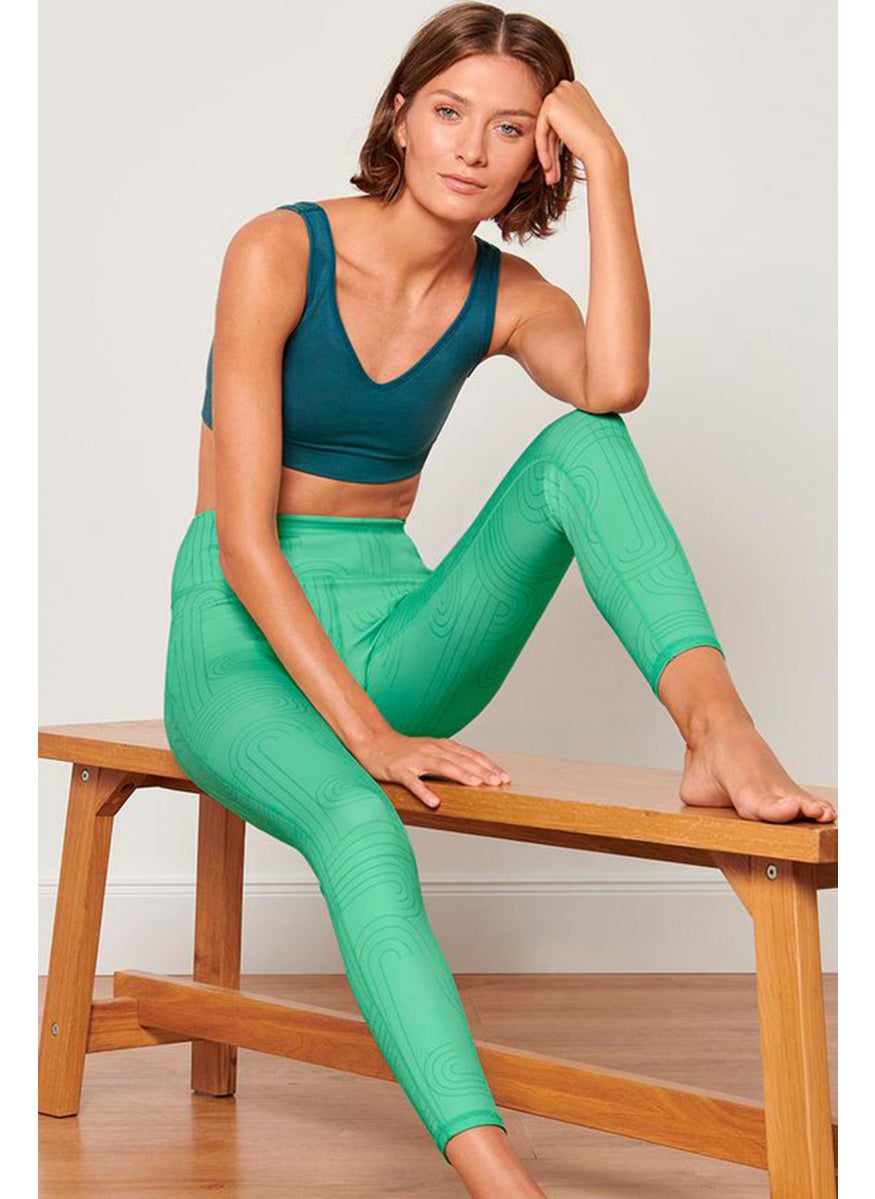 Women Sportswear Fit Training Tight, Green - pzsku/ZC785321F3382152B1A8BZ/45/_/1727187804/bd7e5af4-fa48-4119-92a4-60c8adc89b6b