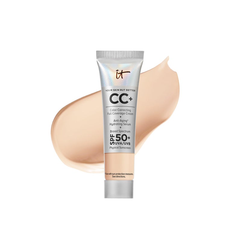 IT COSMETICS كريم سي سي من آي تي كوسميتيكس للسفر خفيف الوزن  أساس كامل التغطية مع واقي شمس SPF 50 مصحح لون سيروم مضاد للشيخوخة مُركب مع النياسيناميد وحمض الهيالورونيك لمظهر طبيعي 04 أونصة سائلة - Image 1