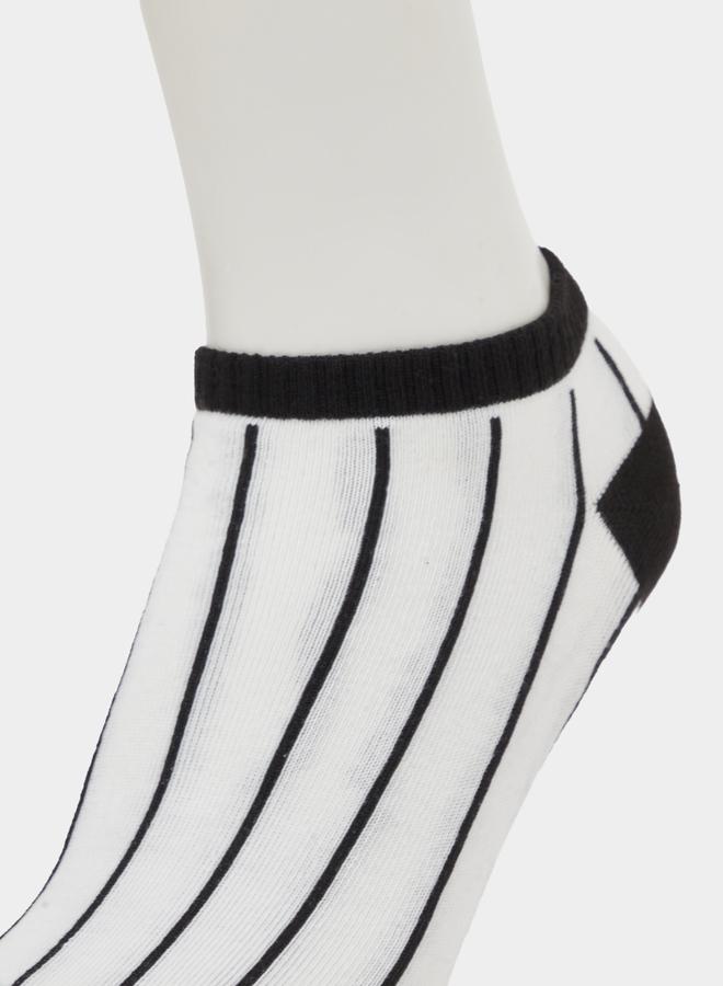 Styli Pack of 5 - Multi-Color Monochrome Ankle Socks - Image 4