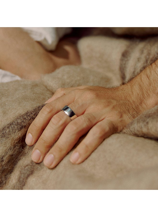 OURA - Oura Ring 4 - Silver - Size 11 - Smart Ring - Size First with Oura Ring 4 Sizing Kit - Sleep Tracking Wearable - Heart Rate - Fitness Tracker - Up to 8 Days of Battery Life - Image 1