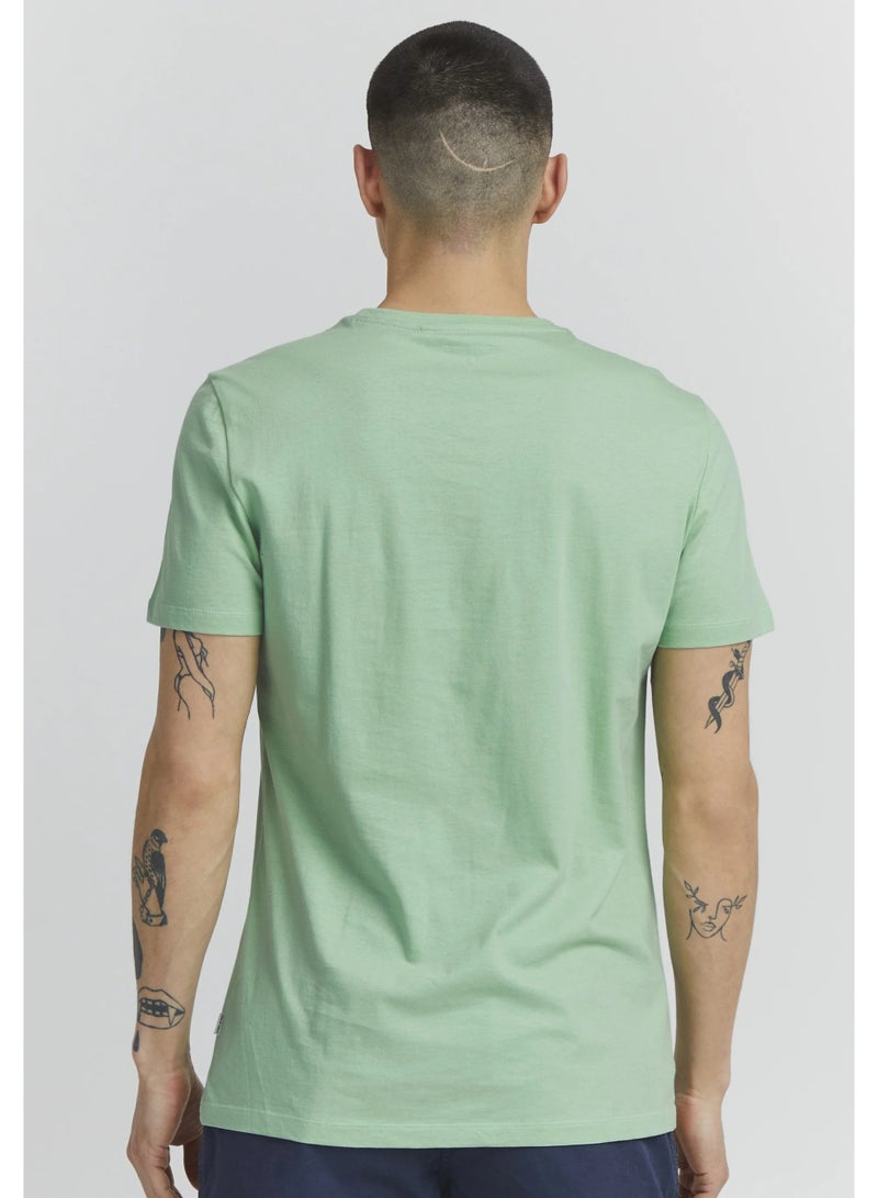 Blend Men's Graphic Surfing T-Shirt - Sage Green - Image 4