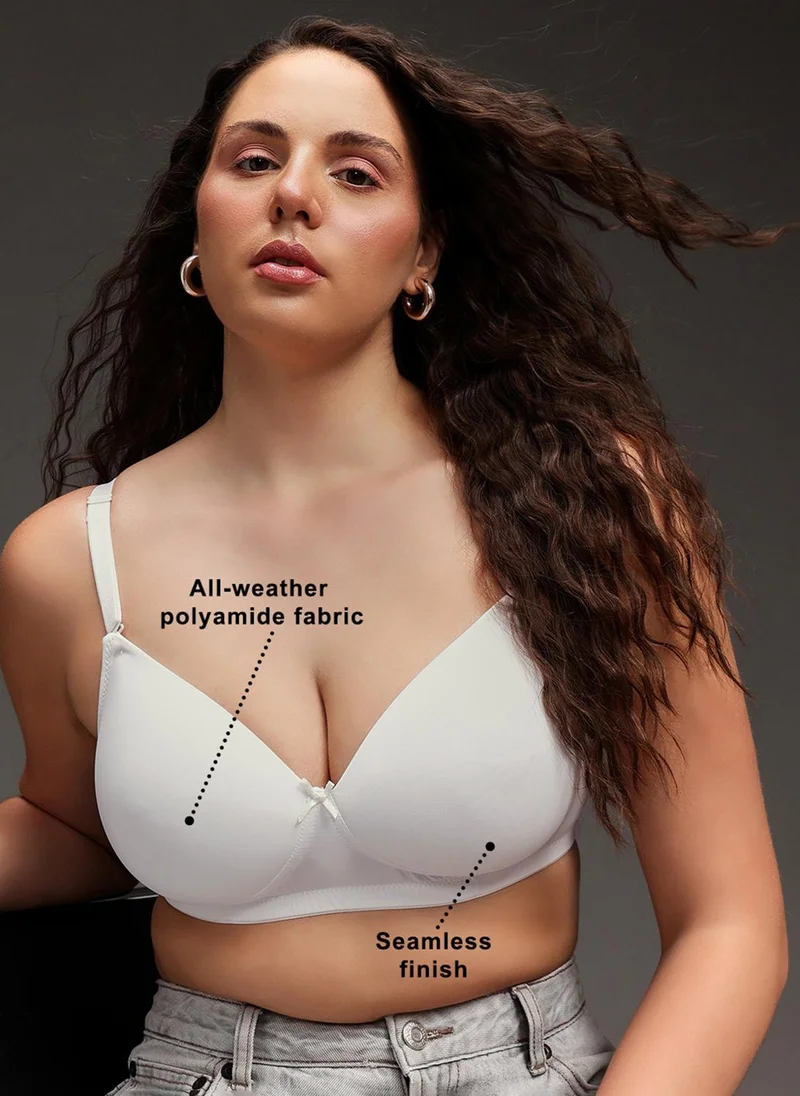 كلوفيا Clovia Padded Non-Wired Full Coverage Multiway T-shirt Bra in White