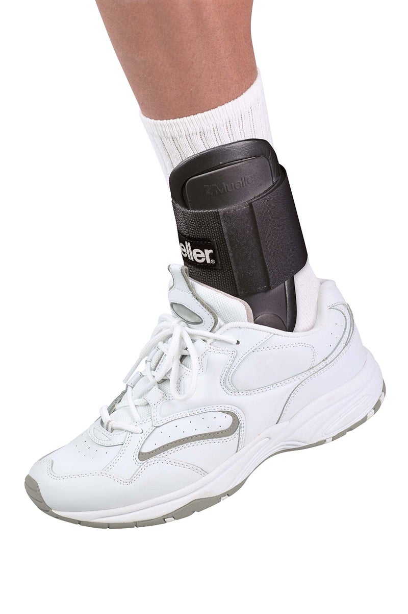 MUELLER Sports Medicine Lite Ankle Brace, Ankle Pain Relief Support for Men and Women, Ideal for Sprains, Strains, Arthritis, Black, One Size - Image 4