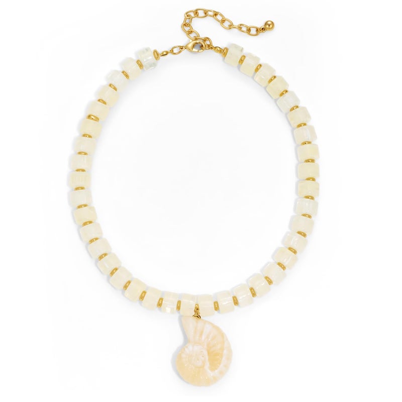 INNERDIVA Chunky Shell Pendant Necklace for Women Big Large Resin Seashell White Bead Beaded Choker Necklaces Trendy Summer Beach Beachy Statement Charm Jewelry Boho Colorful Gemstone Accessories Gift - Image 1