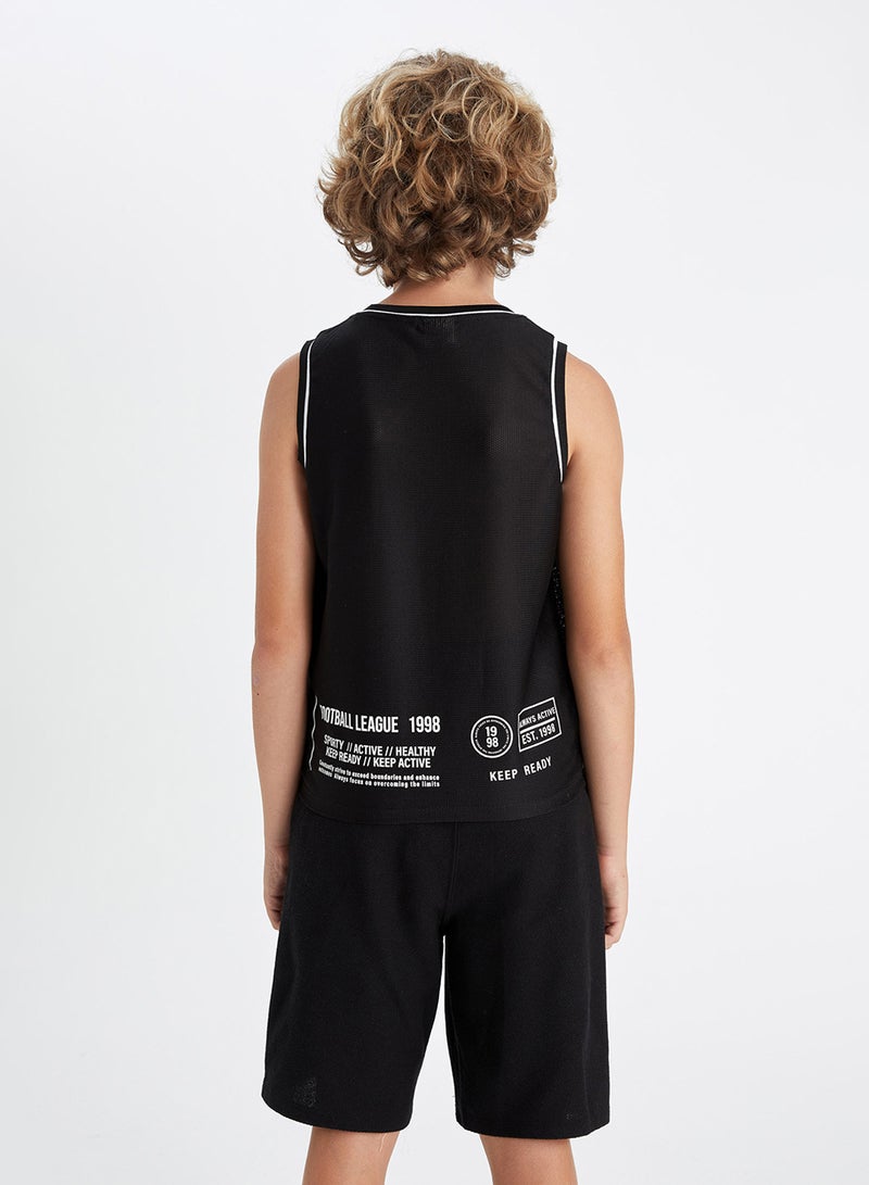 DeFacto Crew Neck Vest  - Image 2