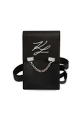 كارل لاغرفيلد Black