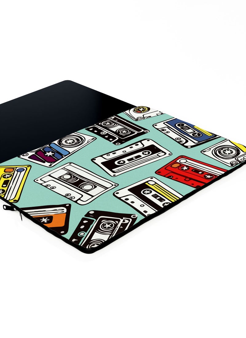 LOUD UNIVERSE Laptop Sleeve 15 inch 13 Reasons Why Quote TV Series Netflix Retro Cassette Tablet Sleeve - Image 3