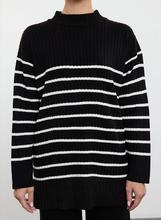 trendyol Black Stone Striped Ribbed/Ribbed Knitwear Bottom-Top Set TCTAW25US00087 - Image 3