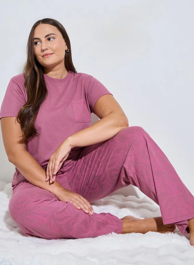 Styli Plus Size Palm Pocket Print T-Shirt and Pyjama Set
