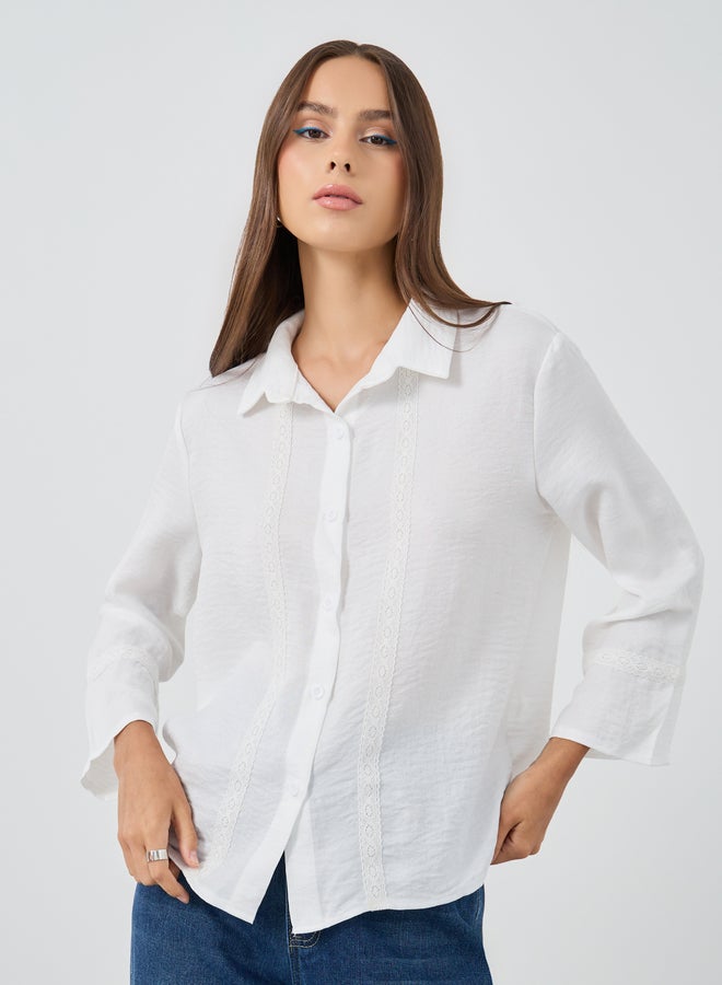 تايك تو قميص بأزرار بتفاصيل دانتيل بقصة عادية بلون سادة - Image 3