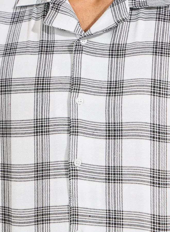 Styli Yarn Dyed Check Resort Collar Relaxed Fit Shirt