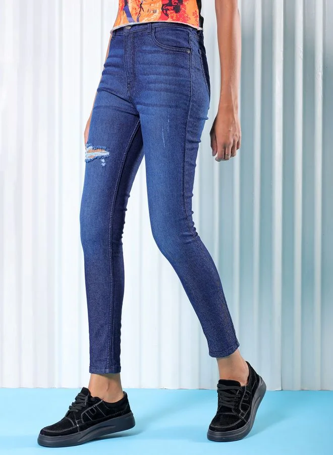 مرفوعة Women Slim Fit Solid High-Rise Jeans