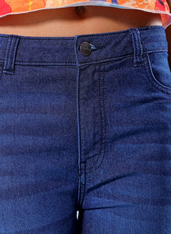 مرفوعة Women Slim Fit Solid High-Rise Jeans