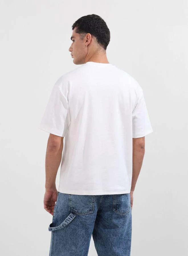 شركة المرآب الهندية Men Relaxed Fit Embroidered Crew Neck Half Sleeves T-Shirt