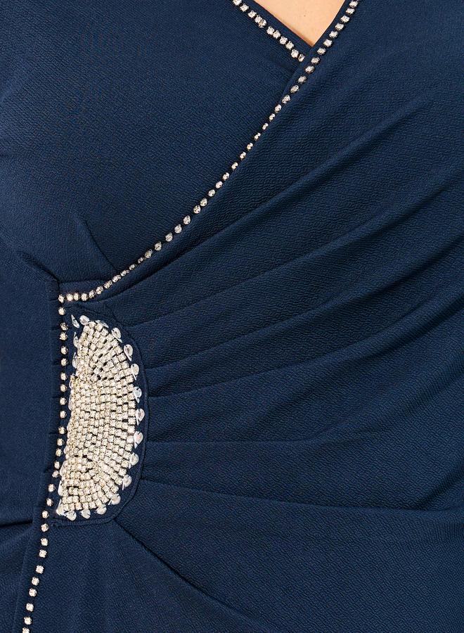 ستايلي فستان ميدي ستايلي بياقة ملفوفة مزين بمقاس كبير - Image 4