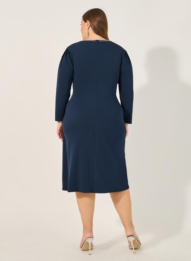 ستايلي فستان ميدي ستايلي بياقة ملفوفة مزين بمقاس كبير - Image 5