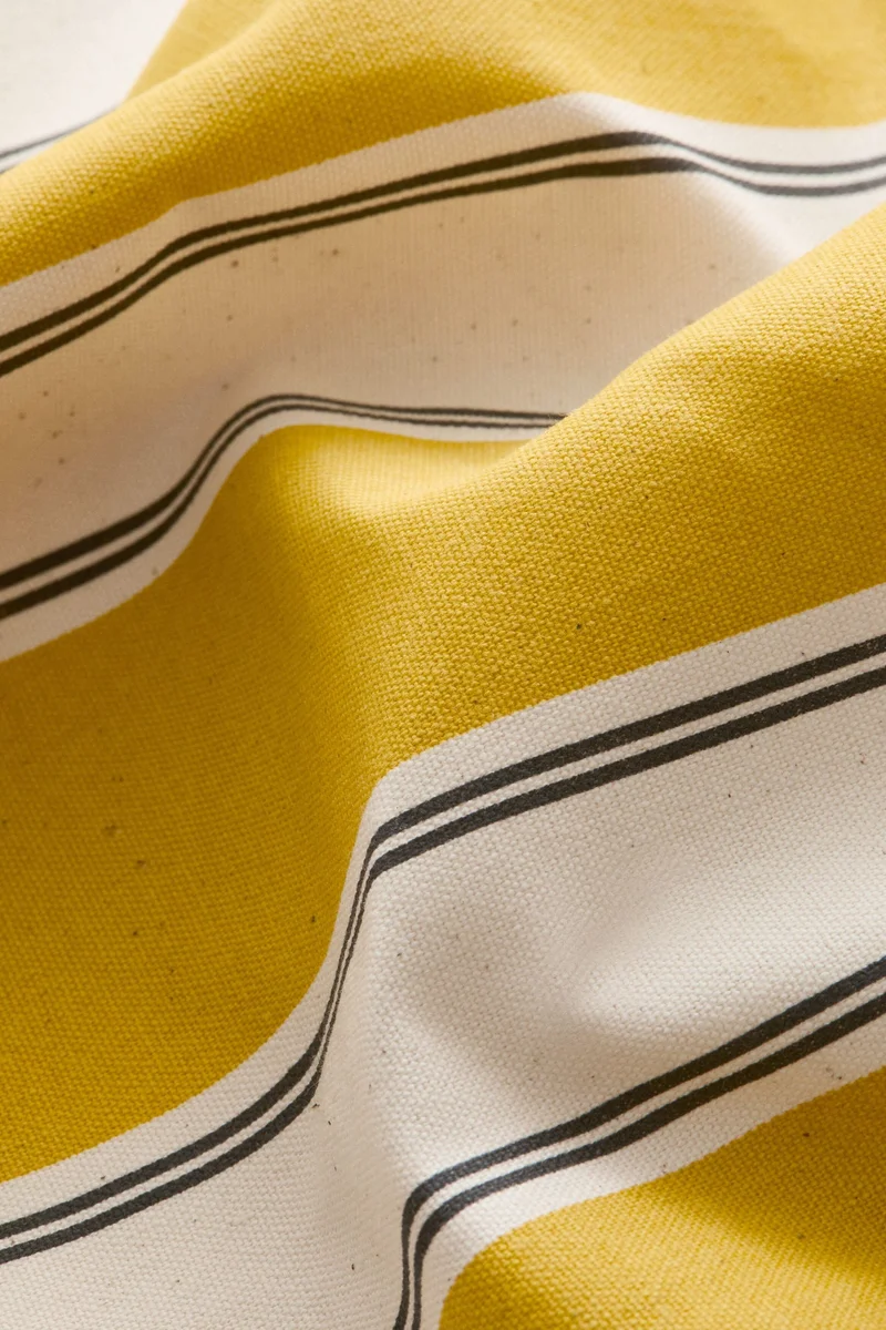 اتش اند ام غطاء وسادة للاستخدام الخارجي