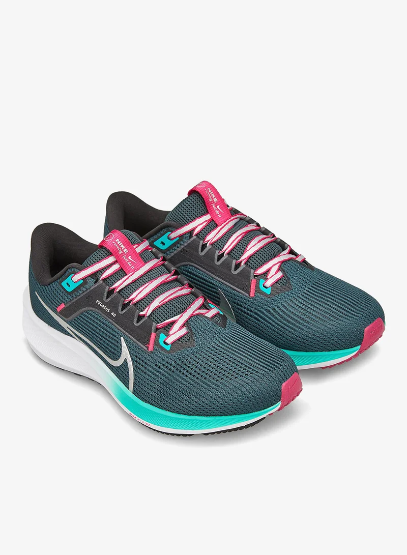نايكي حذاء الجري بيجاسوس 40 للنساء