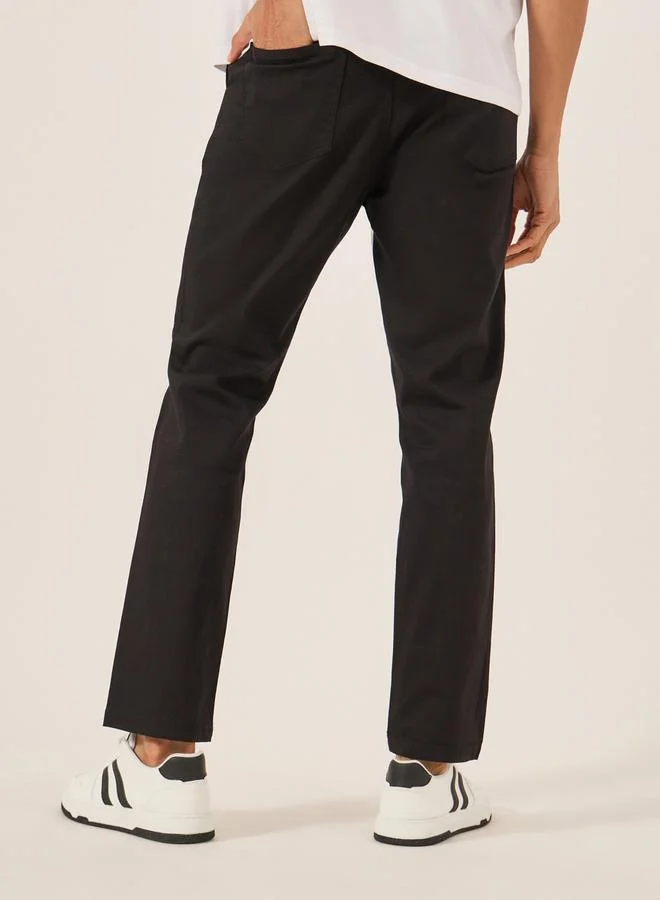Styli Solid Mid Rise Slim Fit Cotton Chinos