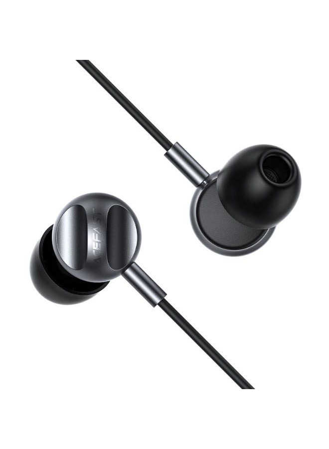 ACEFAST USB-C In Ear Wired Earphones with mic L6, 1.2m Cable Length, Ergonomic in-ear Design, All-in-one Remote Control, HD microphone - Black - Image 2