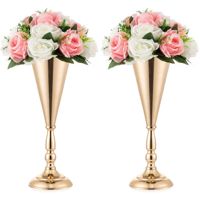 GOLD VASE CENTERPIECE TABLE DECORATIONS 2 PCS METAL TABLETOP FLOWER STAND WEDDING DECORATIONS FOR RECEPTION 14IN TRUMPET TALL FLOWER VASE FOR BIRTHDAY WEDDINGS ANNIVERSARY CEREMONY HOME DECOR